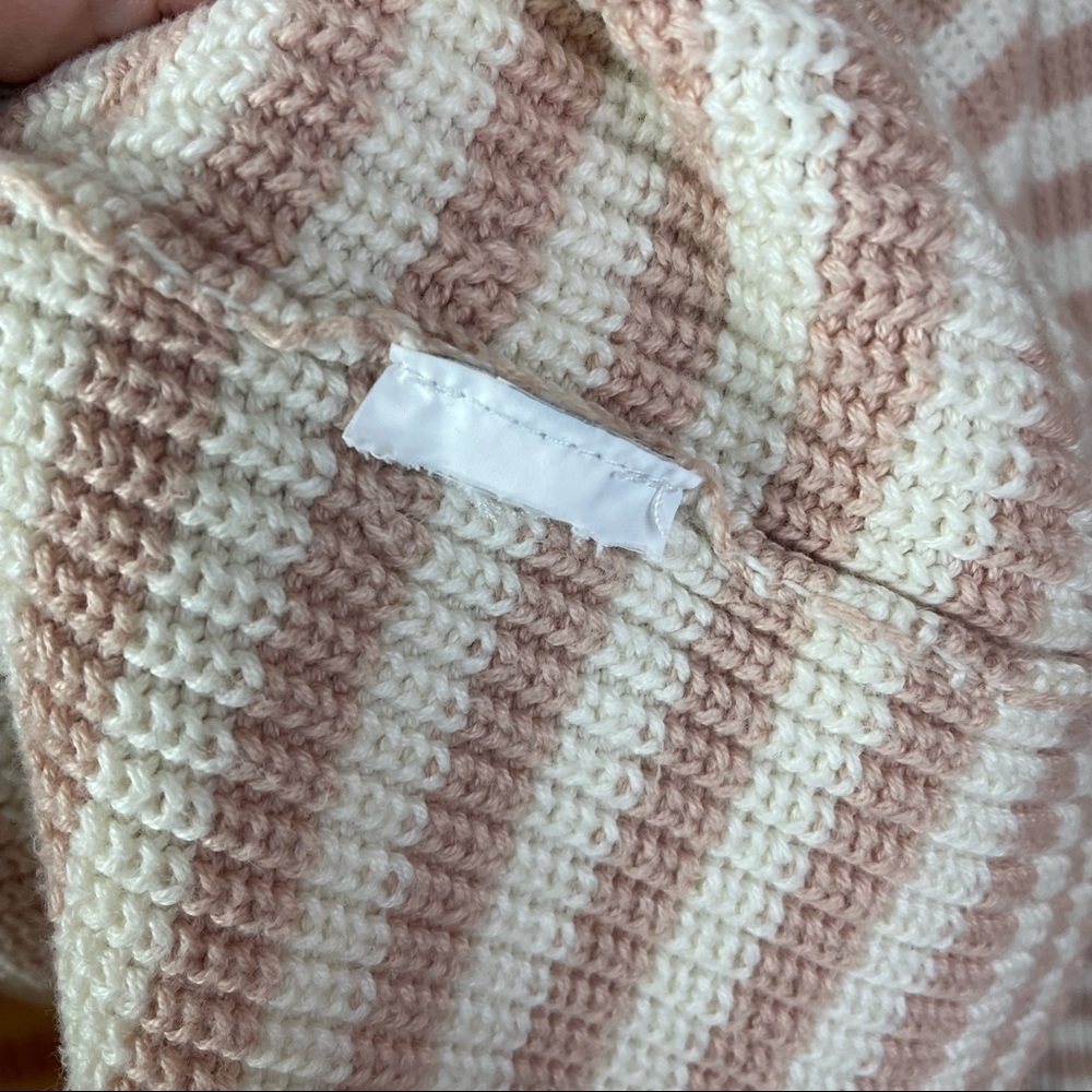 J. Crew Pinky/Beige & Ivory Striped Sweater Size Medium - Picture 4 of 5